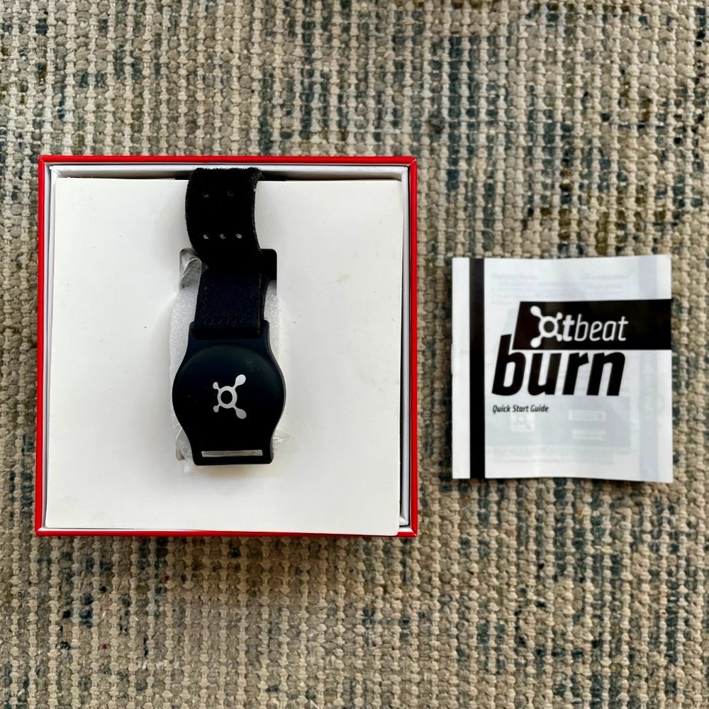 Used Orangetheory OT Beat Burn - Like New, Original Packaging, Charger, 2 Straps